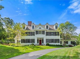 8 Hammond Ridge Rd, Bedford Corners, NY 10549