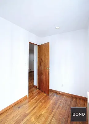 Rented by Bond New York | media 44