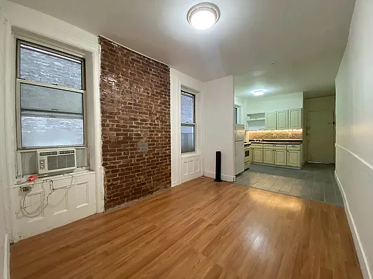 Rented by Ideal Properties Group | media 8