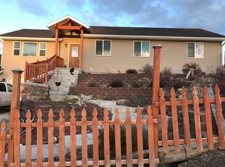 389 Country Club Pkwy, Spring Creek, NV 89815