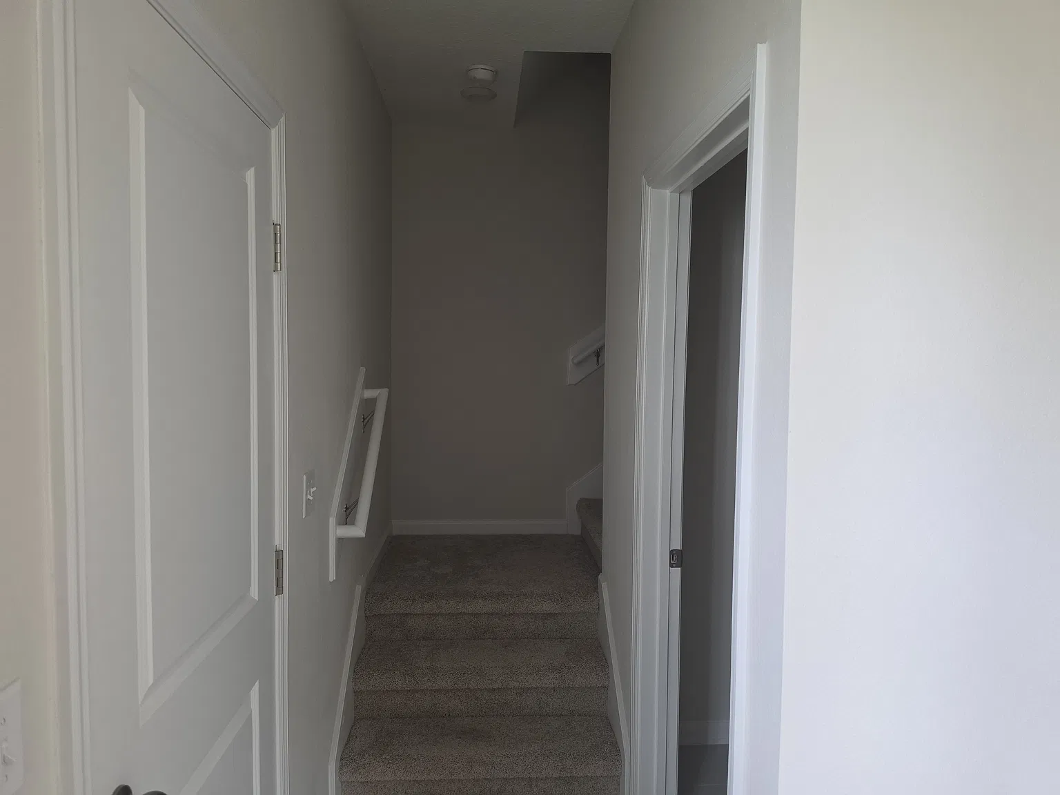 3 bed, 1615 sqft, $2,100 — Photo 3