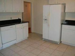 1274 Beacon St #1, Waban, MA 02468