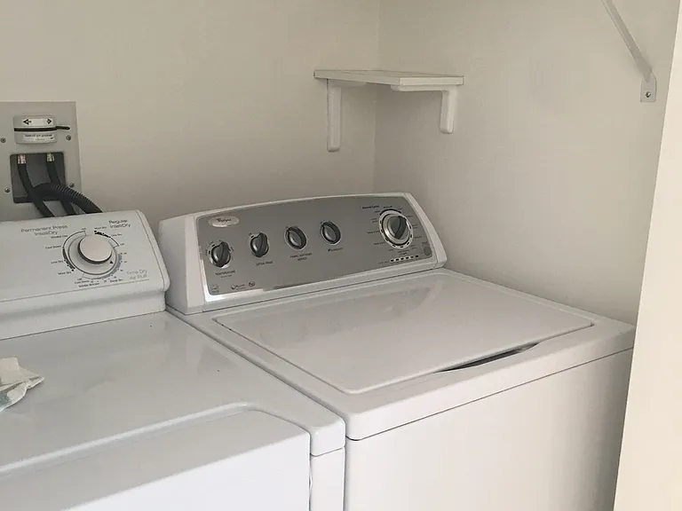 193 Oak St #508 — Photo 4