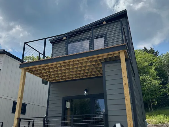 171 Sawmill St, Snowshoe, WV 26209