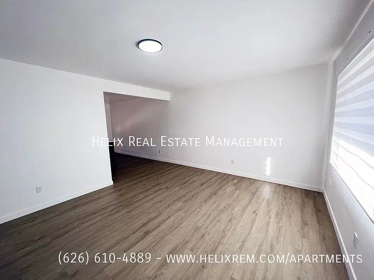 521 E Live Oak Ave #B — Photo 2