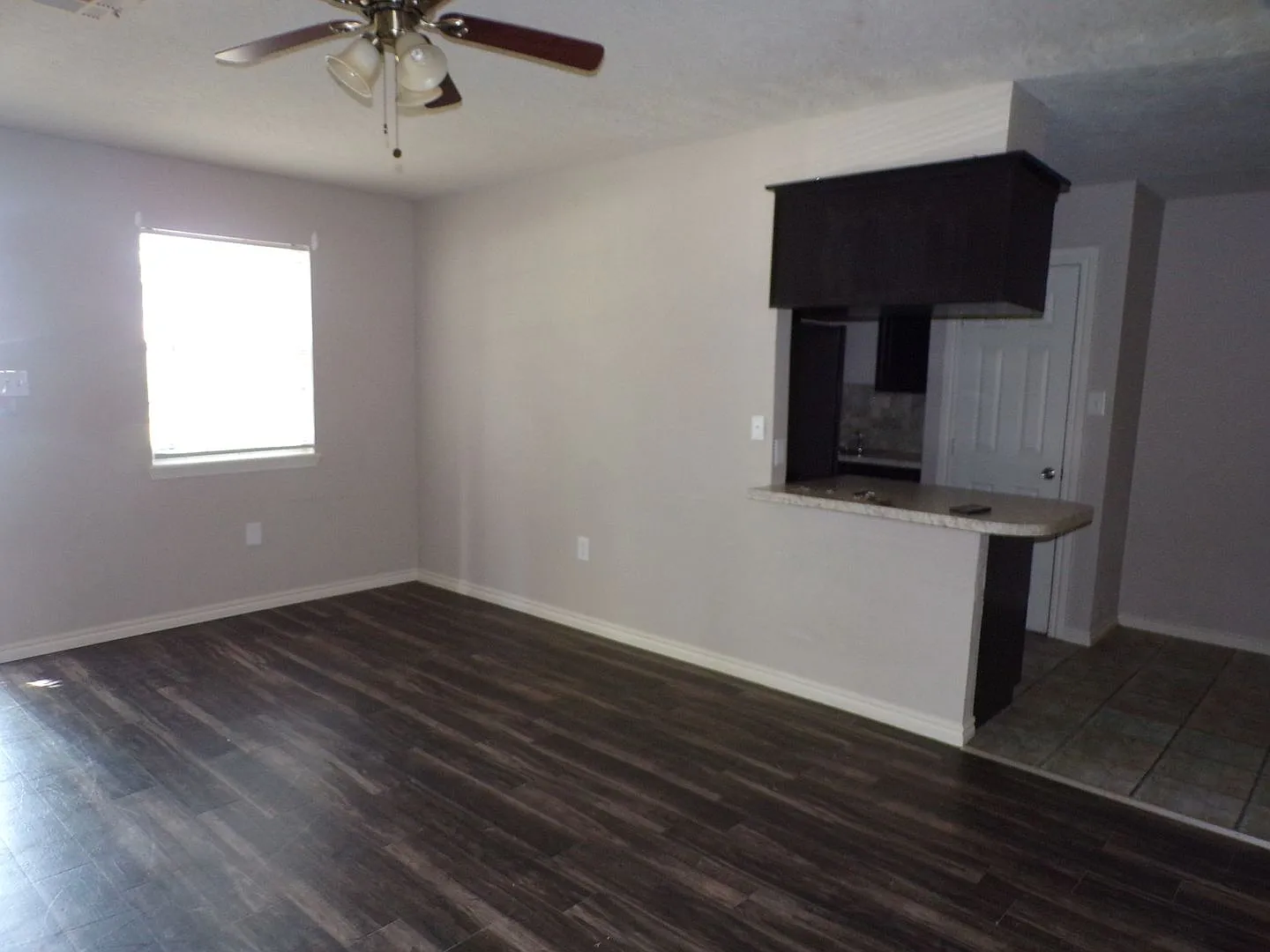 903 NW Bell Avenue — Photo 4