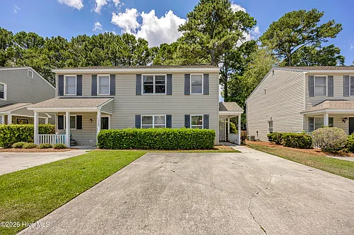 136 Lullwater Dr #A Photo 1