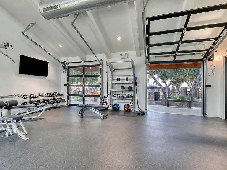 Farm Haus Luxury Rental Homes — Photo 25