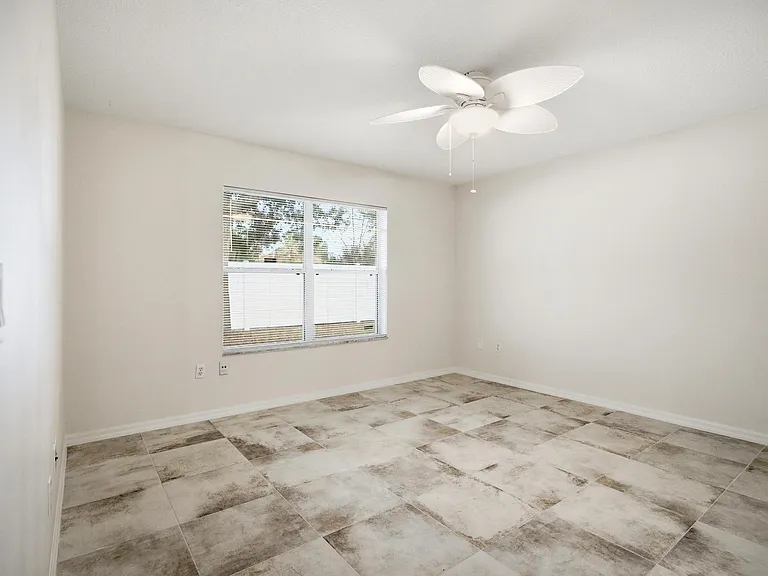 57 Raintree Pl #B — Photo 21