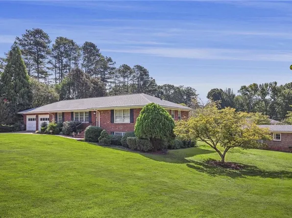 479 Banks St SW, Marietta, GA 30064