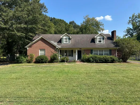 402 S Matubba St, Aberdeen, MS 39730