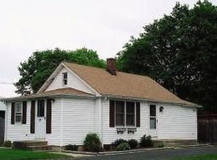 21 Phillips Ave, Springfield, MA 01119