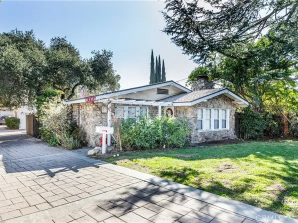 2123 Crescent Ave, Montrose, CA 91020