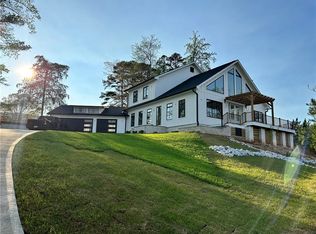 514 Timber Bay Ln, Seneca, SC 29672