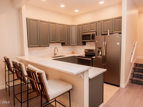 177 Lake St #4, Avon, CO 81620