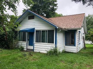 27 Chester St, Monroe, NY 10950