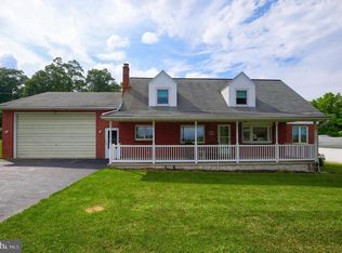 203 W Ridge Rd, Elizabethtown, PA 17022