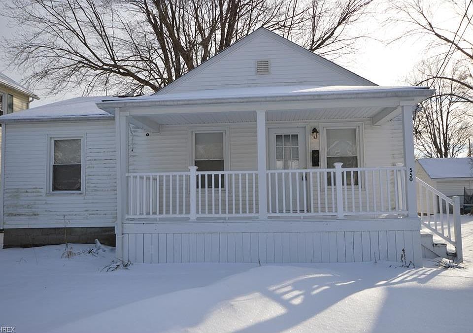 1st image of 550 Eastwood St