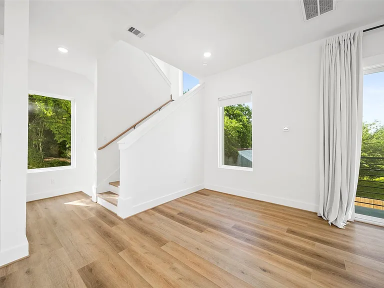 3215 Ennis St #D — Photo 12