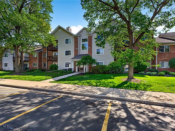 2nd image of 1440 Hollow Run APT 1