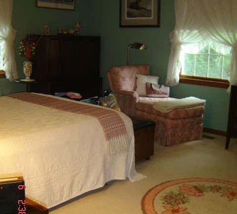 3rd image of 1811 White Haven Dr