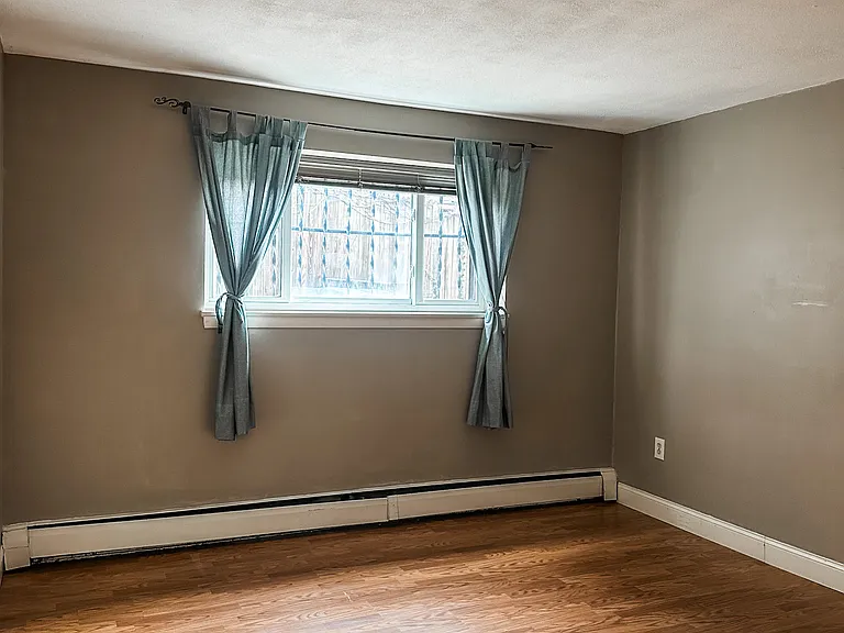 425 S Huntington Ave #1 — Photo 12