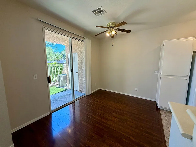 251 S Green Valley Pkwy #4011 — Photo 10