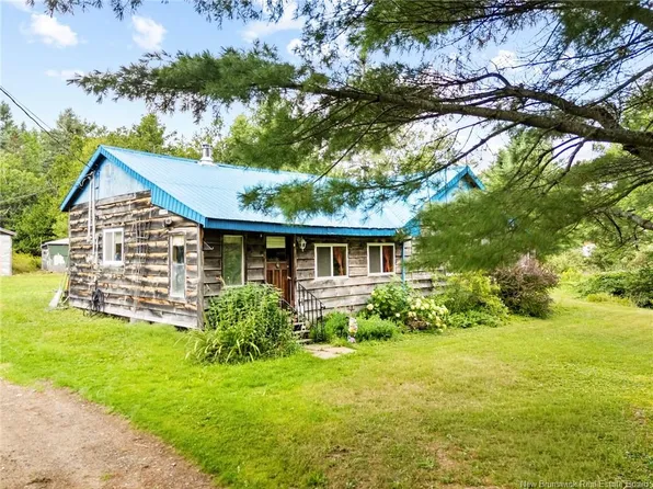 38 Ferry Bank Rd, Blissville, NB E5L 2E7