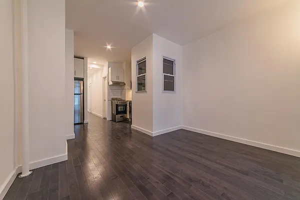 Rented by Triplemint | media 15