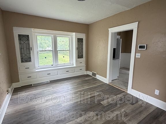 3rd image of 3331 E 145th St