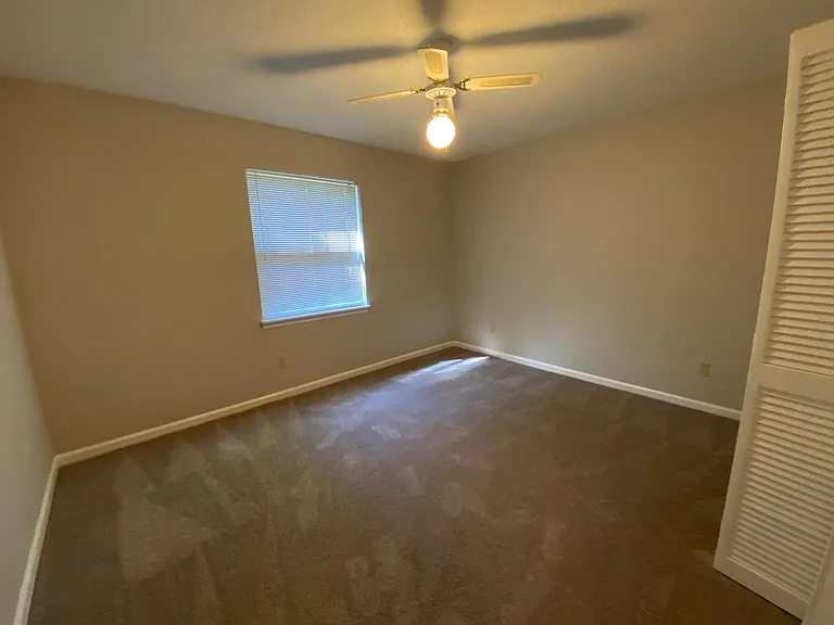 3008 Harpers Ferry Dr — Photo 20