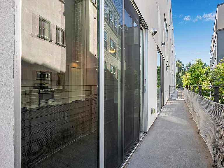 16300 Ventura Blvd #209 — Photo 15