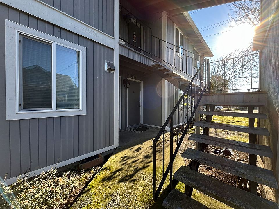1st image of 7709-7739 SE Harold St #7733