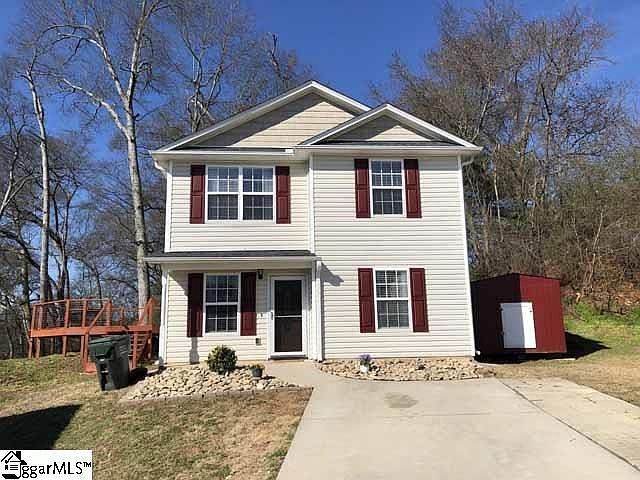 1st image of 6 River Hill Ct