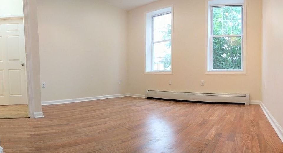 1st image of 4420 10th Ave APT 2A
