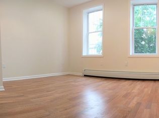 4420 10th Ave APT 2A, Brooklyn, NY 11219