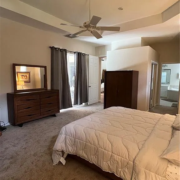 7896 Founders Cir — Photo 11