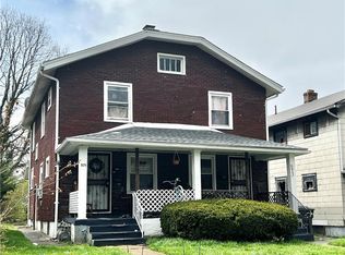 571 Cedarhurst Ave, Dayton, OH 45402