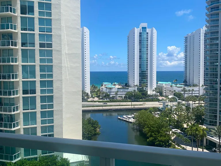 Sunny Isles Blvd — Photo 14