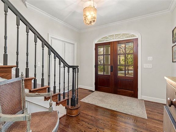 5th image of 2391 Rockdell Ln