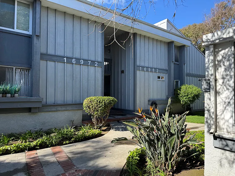 16972 Pacific Coast Hwy #104 — Photo 12