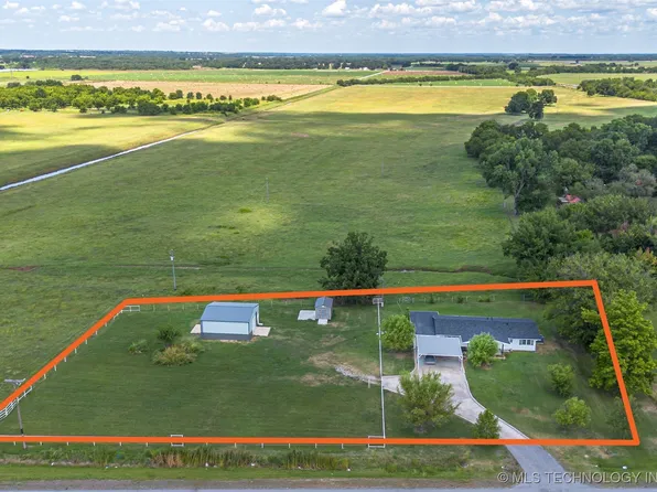 605 W Robert S Kerr Blvd, Wynnewood, OK 73098