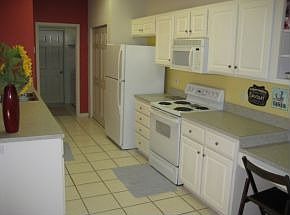 4th image of 4249 NW 36th St
