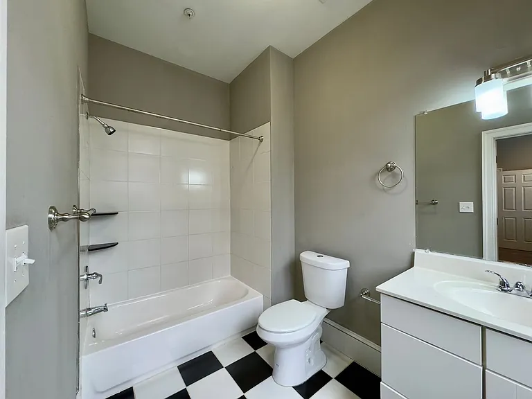 Apartment Units in Downtown, Baltimore, MD! — Photo 77
