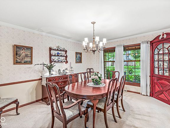 5th image of 577 Century Oaks Ct