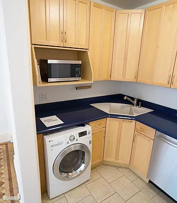 Rented by Citi Habitats | media 5