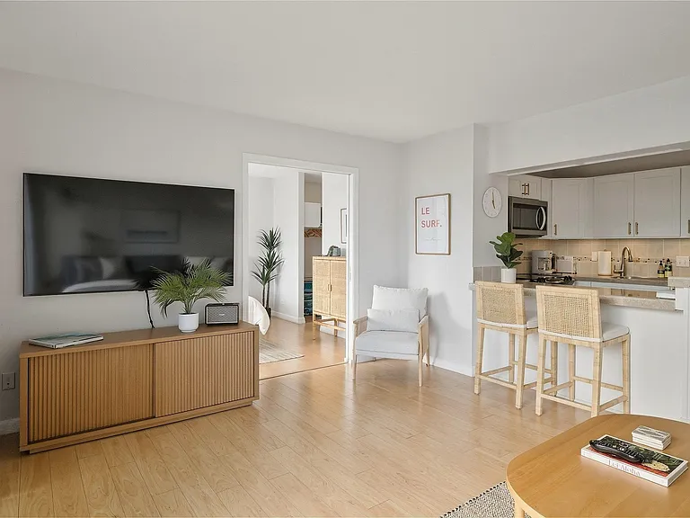 1925 Kalakaua Ave #1902 — Photo 16
