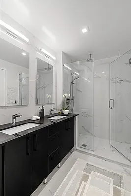 Rented by Keller Williams NYC | media 28