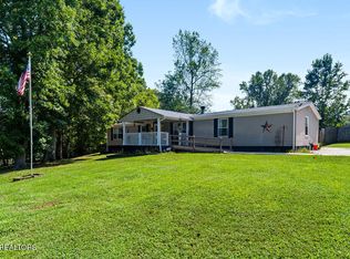 122 Holber Rd, Harriman, TN 37748