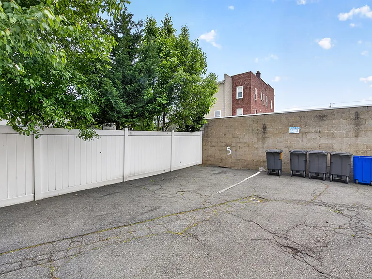 52 Naples Ave #5LL — Photo 27